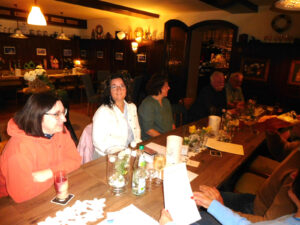 Gäste der Partnergemeinde Argenbühl in Radeburg 04/2024 - Abendessen im Deutschen Haus