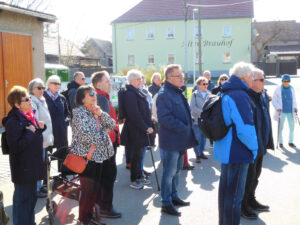 Gäste der Stadt Edenkoben in Radeburg 04/2023 - Stadtrundgang Moritzburg