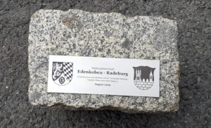Radeburger Bürger 08/2019 zum 1250-jährigen Stadtjubiläum in Edenkoben - Erinnerung an viele Weinfeste auf dem Radeburger Marktplatz